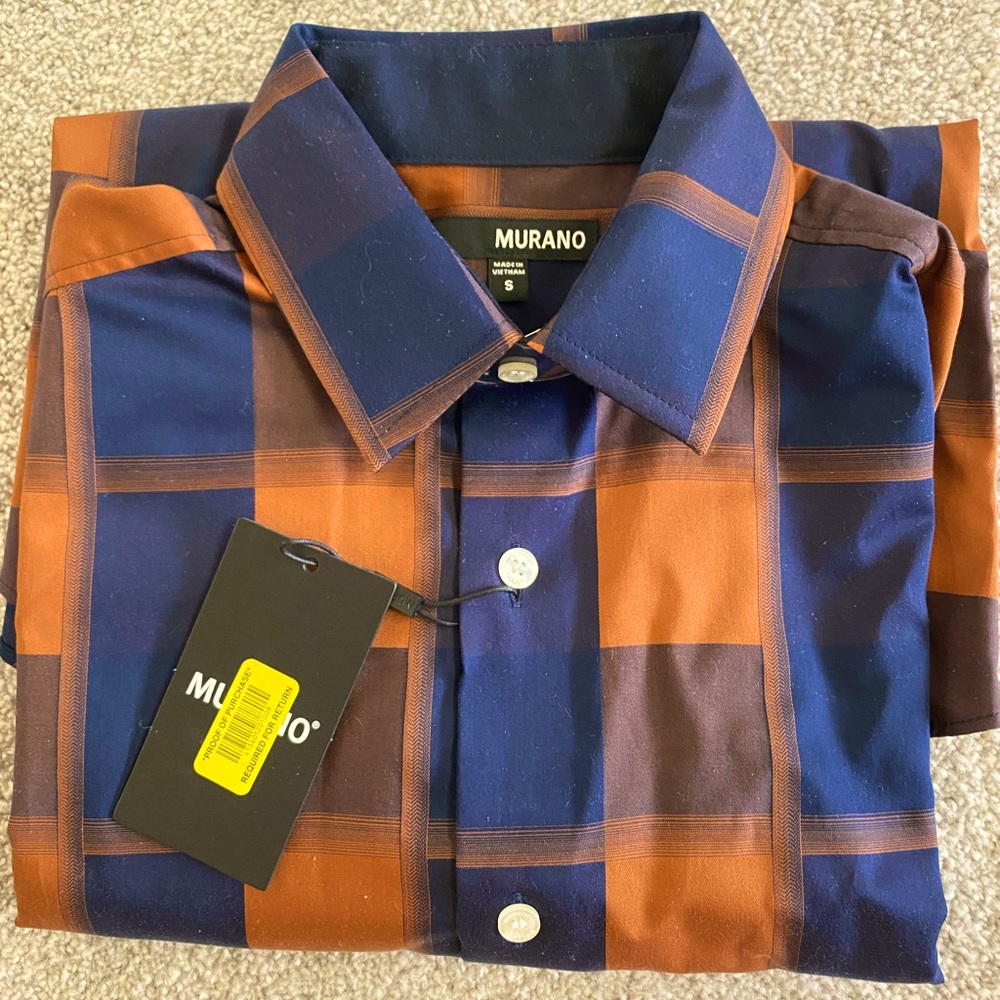 Murano size S button down long sleeve shirt (NEVER BEEN WORN)